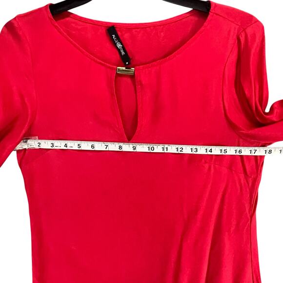 Alice Trixie NYC Silk Shift Dress M Cherry Red Keyhole Neck Bell Sleeve Cocktail - Picture 7 of 15